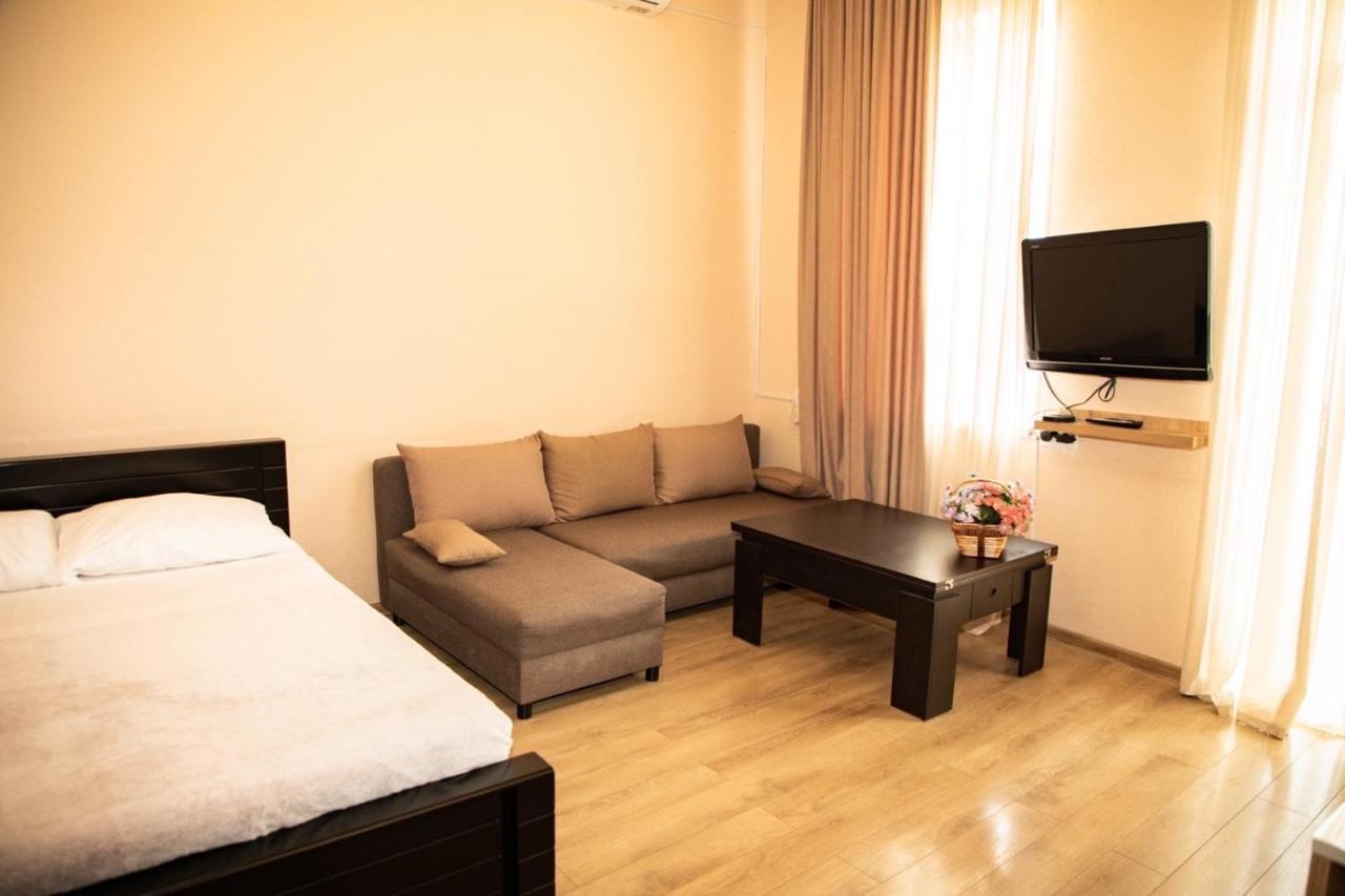 Natali Hotel Tbiliszi Kültér fotó